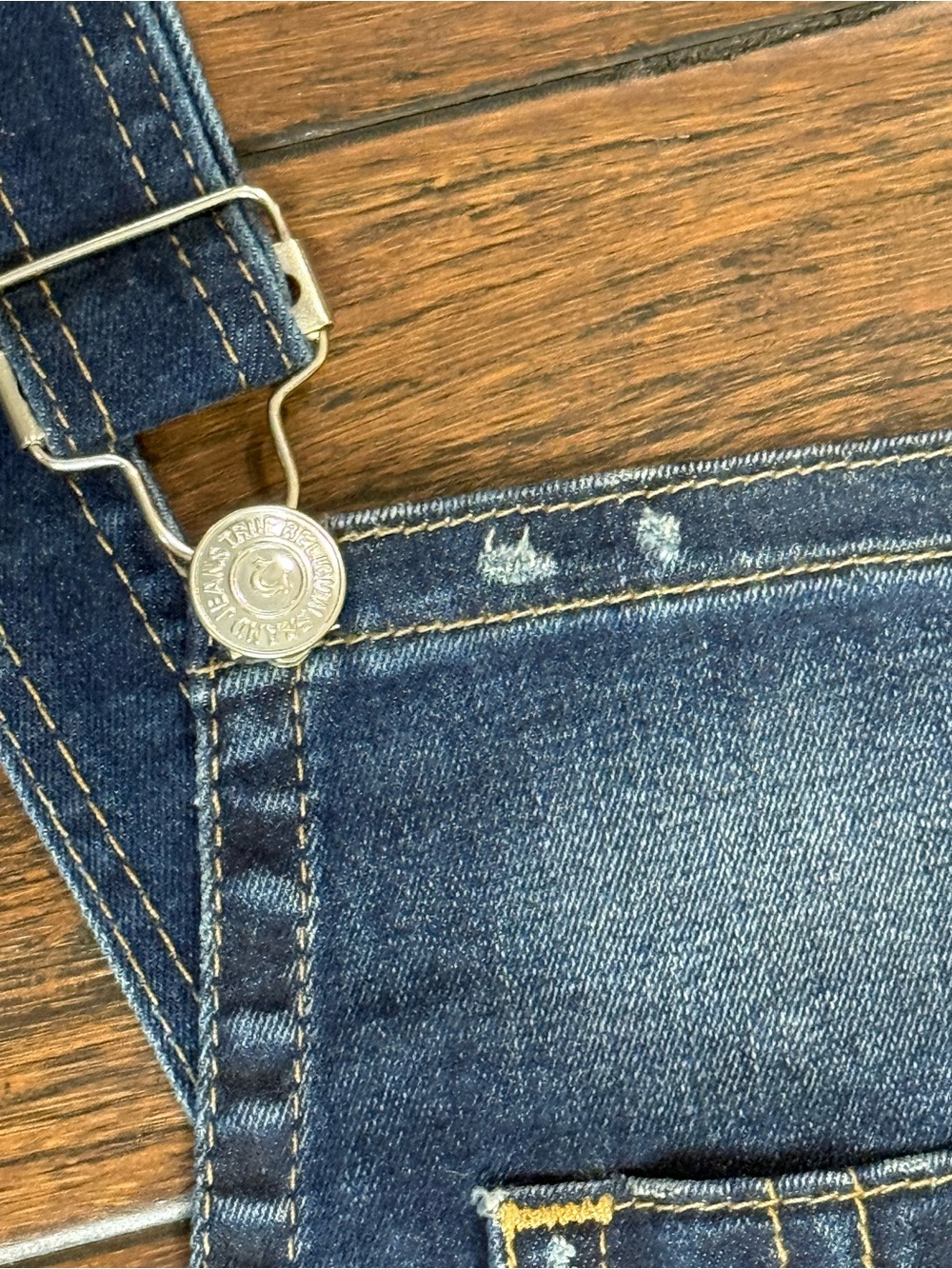 True Religion Skinny Leg Medium Wash Denim Overalls Jumpsuit Size Large - Picture 11 of 16